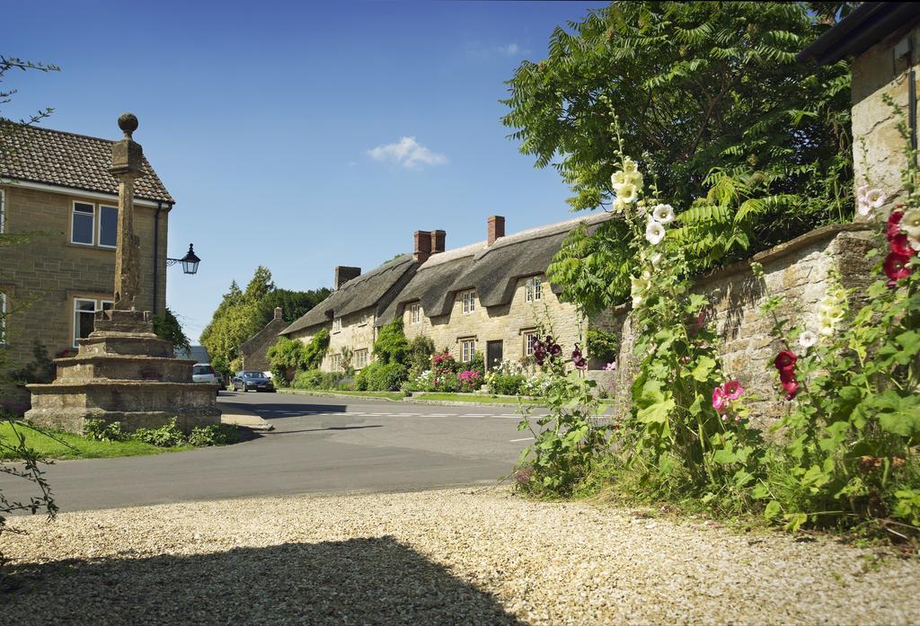 Lord Poulett Arms Hotell Bristol Eksteriør bilde