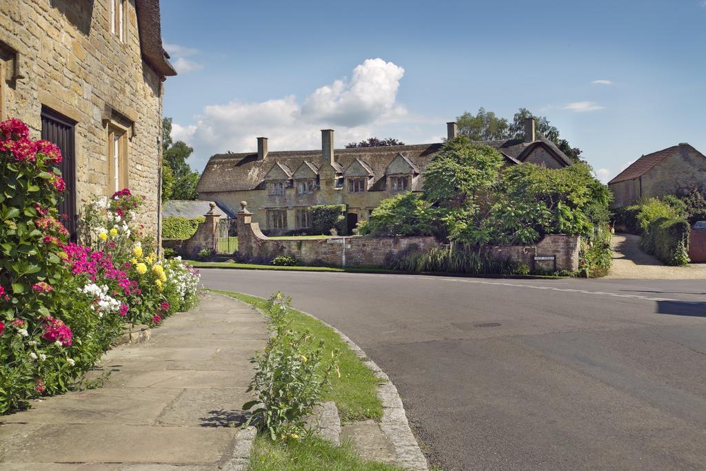 Lord Poulett Arms Hotell Bristol Eksteriør bilde